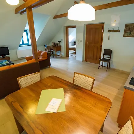U Zvonu Apartment