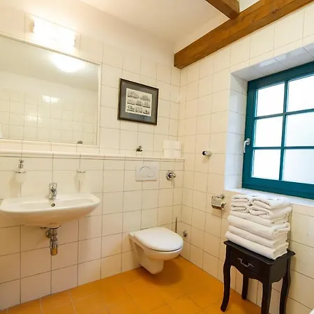 U Zvonu Apartment